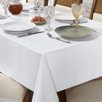 Toalha De Mesa PVC 2,50m x 1,40m Para Mesa 8 Lugares Lisa Térmica Impermeável Fácil de Limpar Branco — Casa Scarpa